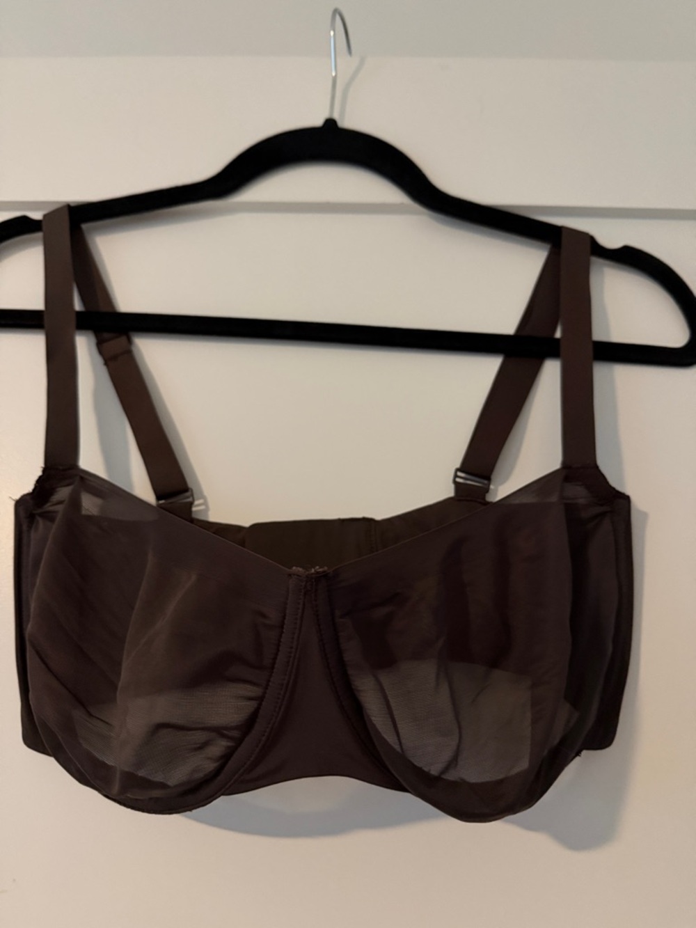 SKIMS Sheer Underwire Bra in Chocolate Brown